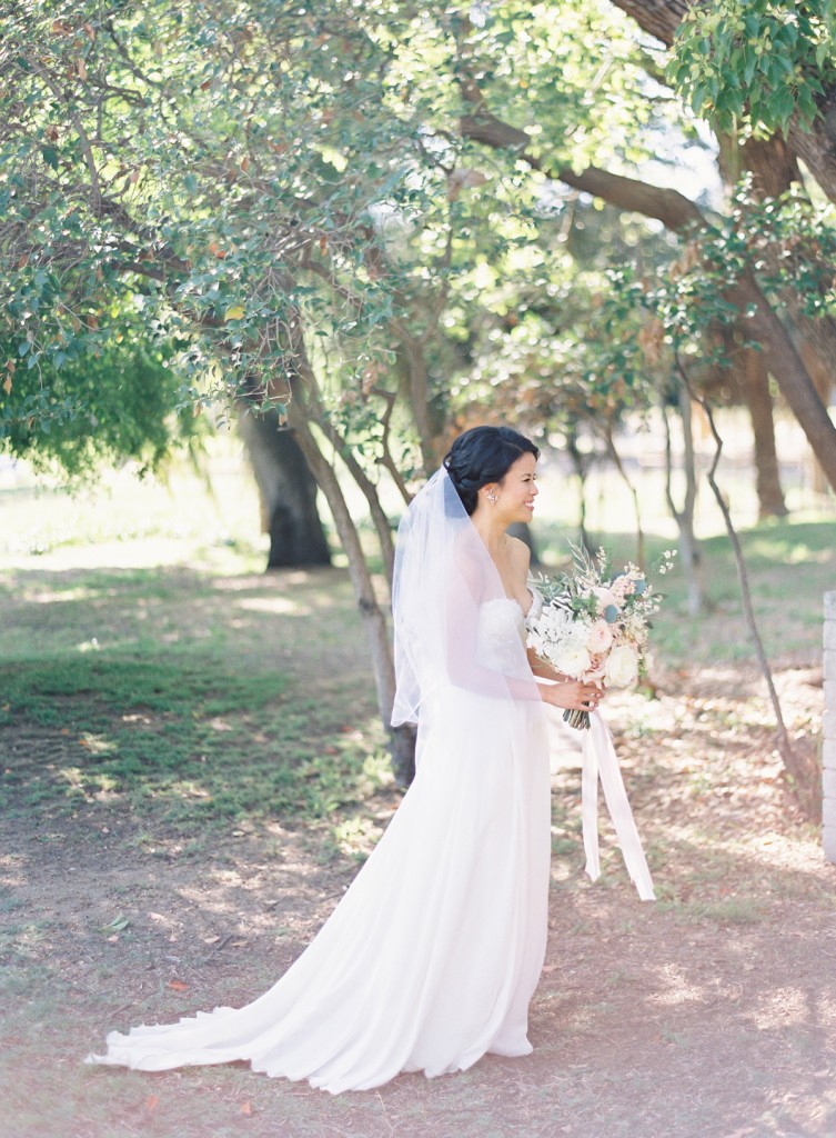 the great romance photo // villa del sol d'oro wedding