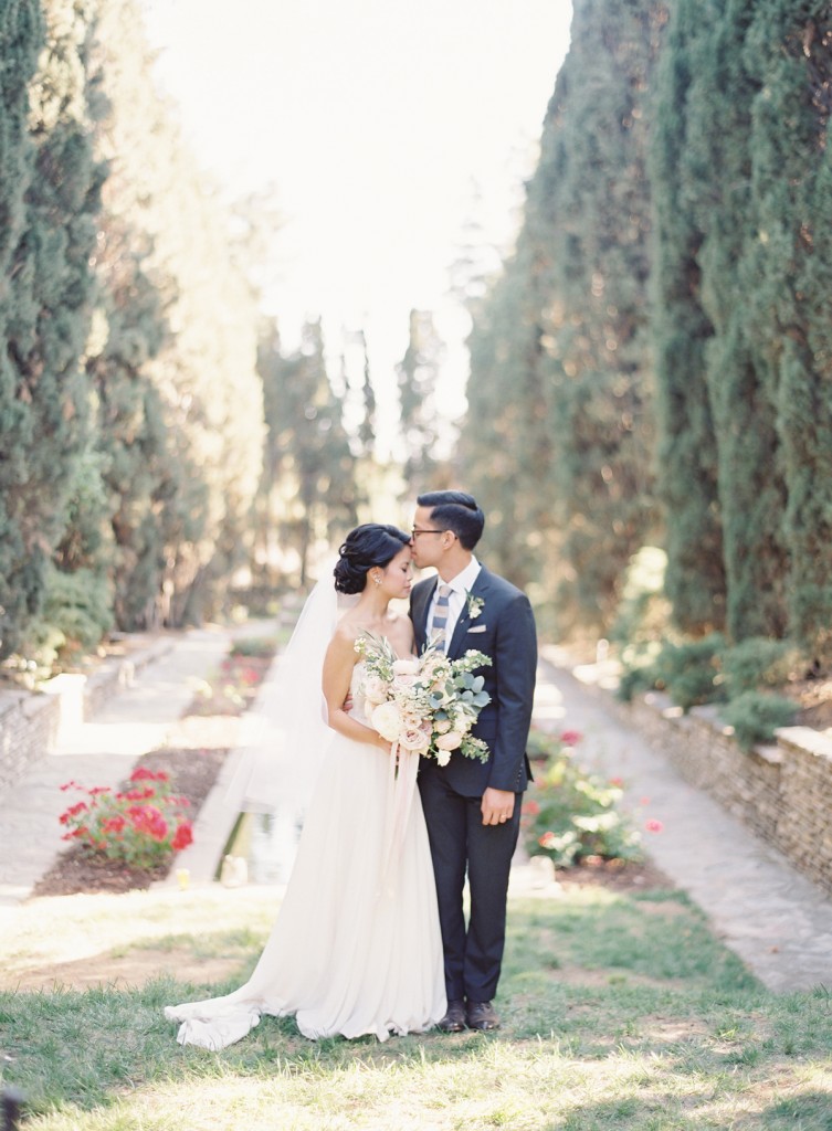 the great romance photo // villa del sol d'oro wedding