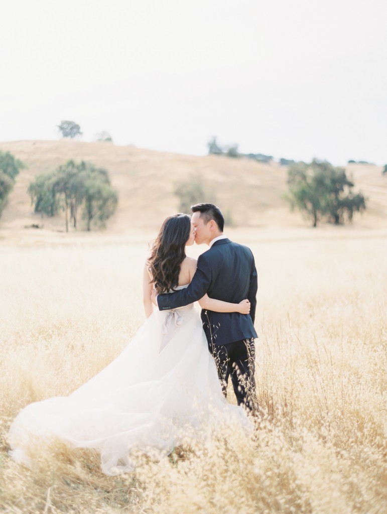 the great romance northern california wedding