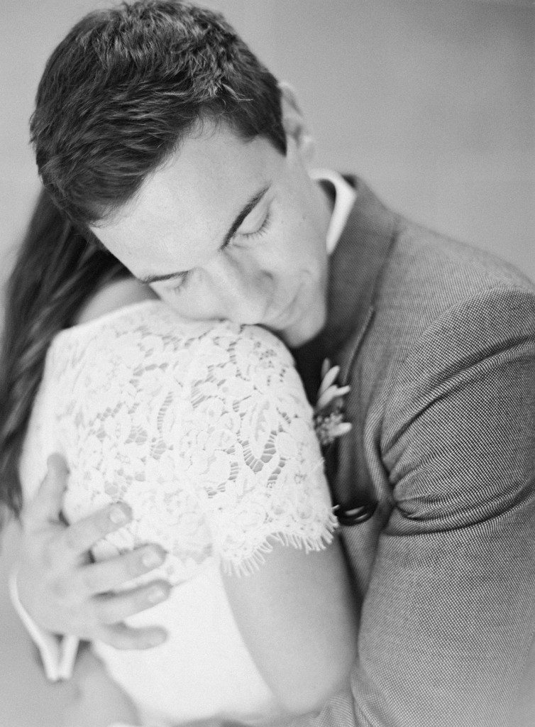 sf city hall elopement | the great romance photo